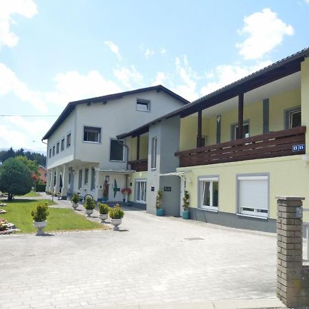 Alpenblick - Modernes Apartment In Ruhelage Villach Buitenkant foto