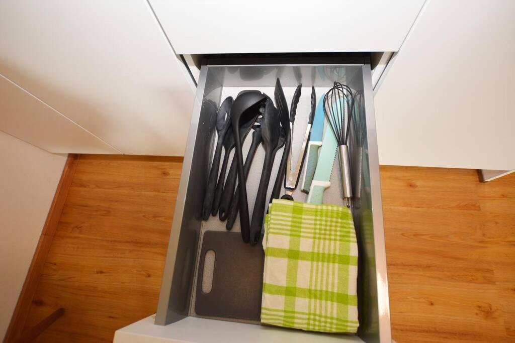 Alpenblick - Modernes Apartment In Ruhelage Villach Buitenkant foto